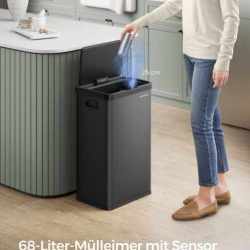 SONGMICS Cos de gunoi din inox, cu senzor si soft-close, 68 litri, 41x30x67 cm, negru