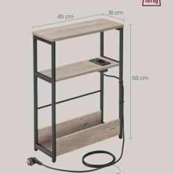 VASAGLE Masuta ingusta cu priza si porturi de incarcare USB, 3 rafturi, 45x18x58 cm, gri