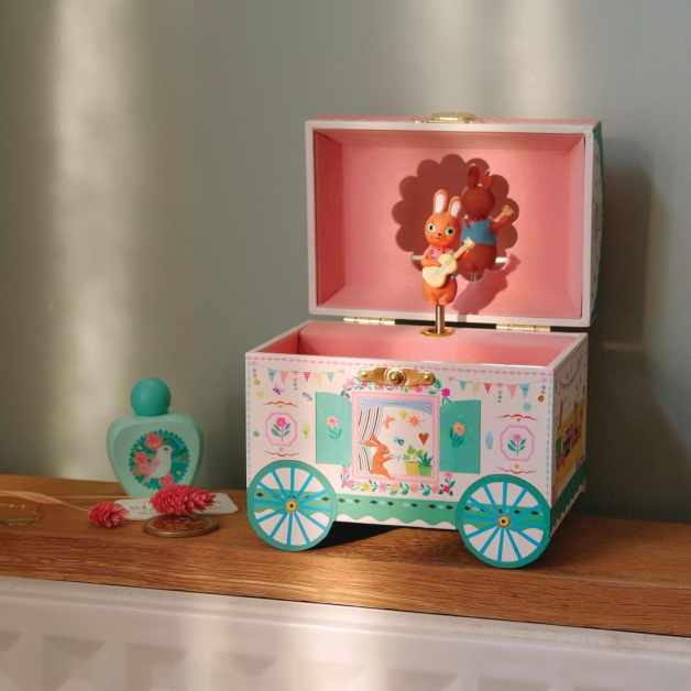 cutie-muzicala-enchanted-caravan-djeco20961
