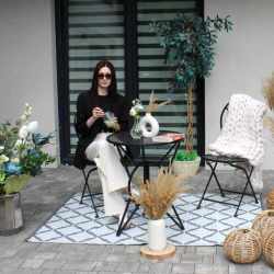 Set mobilier gradina metalic Susan, masa 60x60 cm si 2 scaune 50x40x94 cm, stil vintage, negru mat