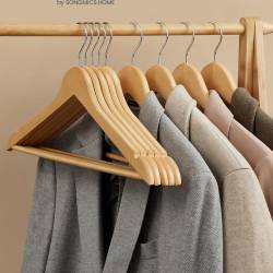 SONGMICS Set de 20 umerase din lemn, cu bara anti-alunecare pentru pantaloni, carlig pivotant la 360°, 45cm, natur