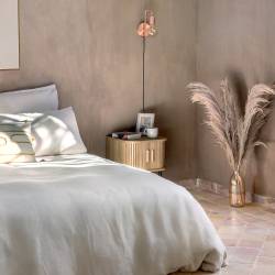 Noptiera Atmosphera Colva cu 2 usi, MDF si picioare metalice, 40x40x53 cm, bej